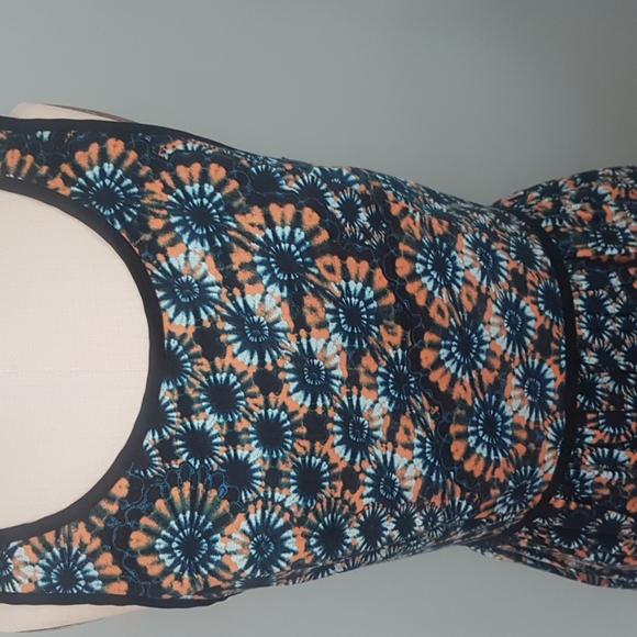 Kensie linen rayon blend summer dress. Size Large - Picture 2 of 9